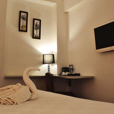 Maven Fatmawati Hotel Jakarta Exterior foto